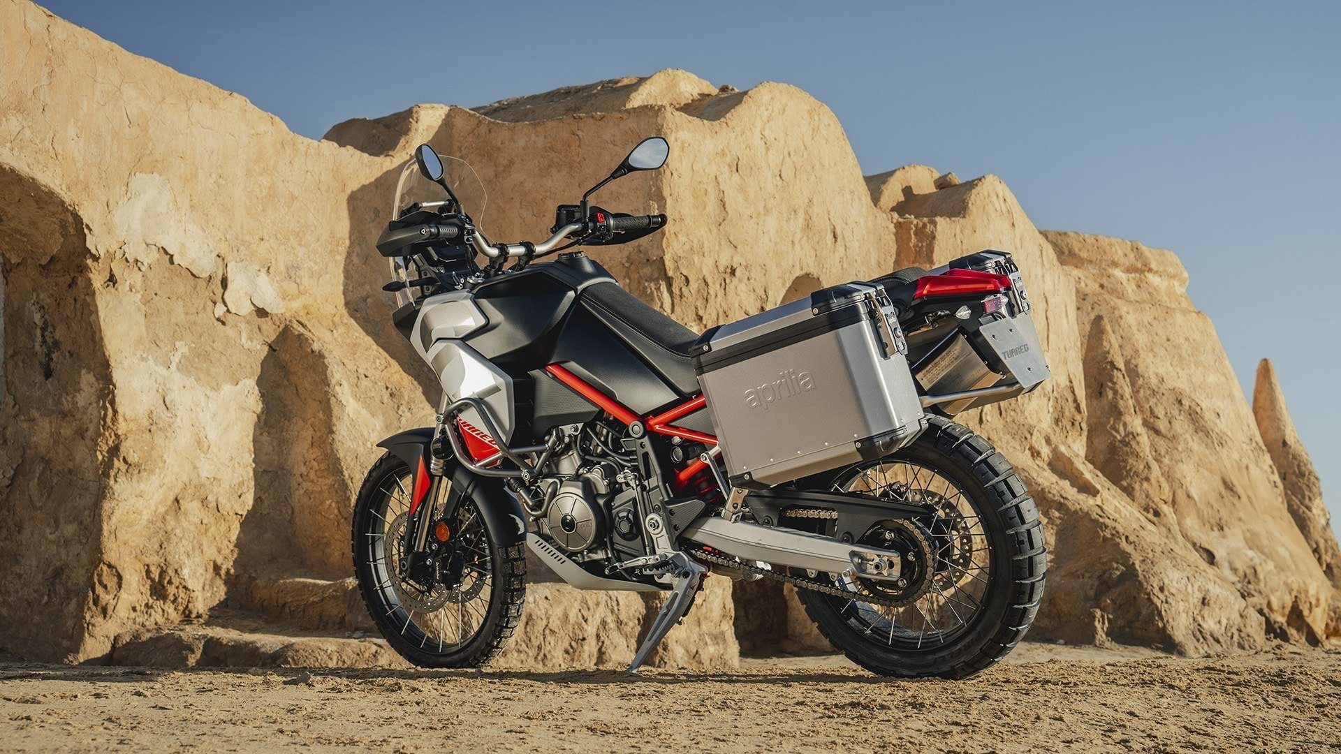 Copia de imgi_19_Aprilia_Tuareg_gallery2